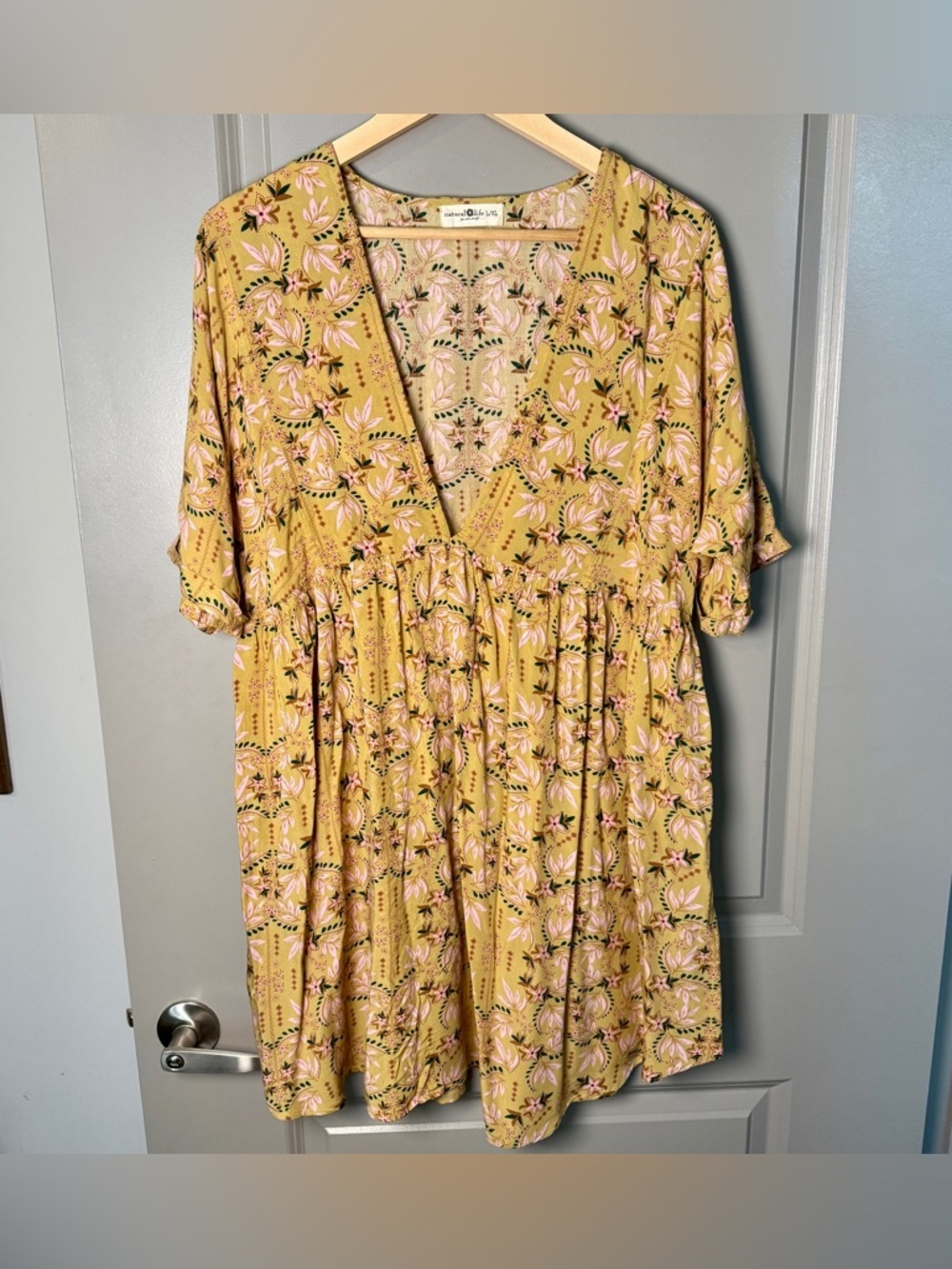 Natural Life Mustard Yellow Floral Boho Babydoll Mini Dress Deep V Neck L/XL